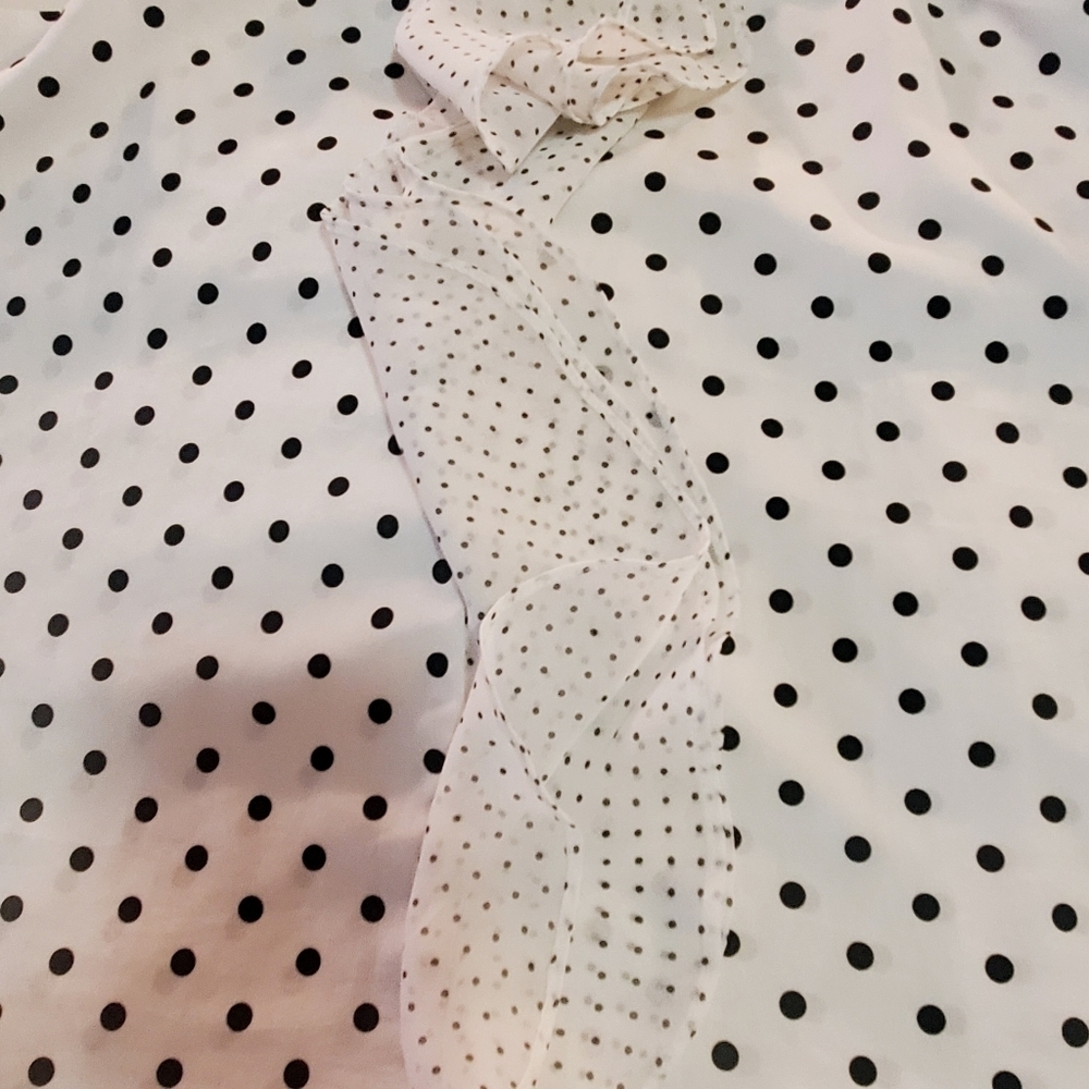 ELLE Polka-dot Sleeveless Black and White Top with Ruffles Women's Size Sm EUC - Picture 5 of 6